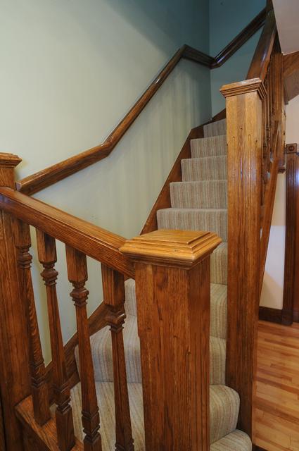 solid oak stairs with square oak spindles to loft conversion 